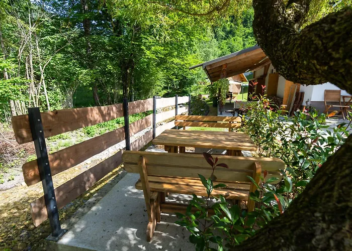 Apartma Pri Lipi Daire